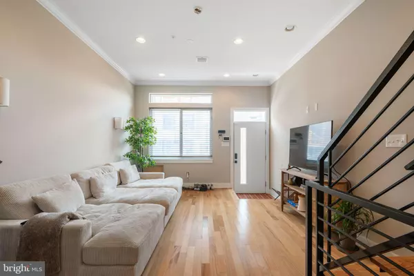 Philadelphia, PA 19122,1654 N 6TH ST