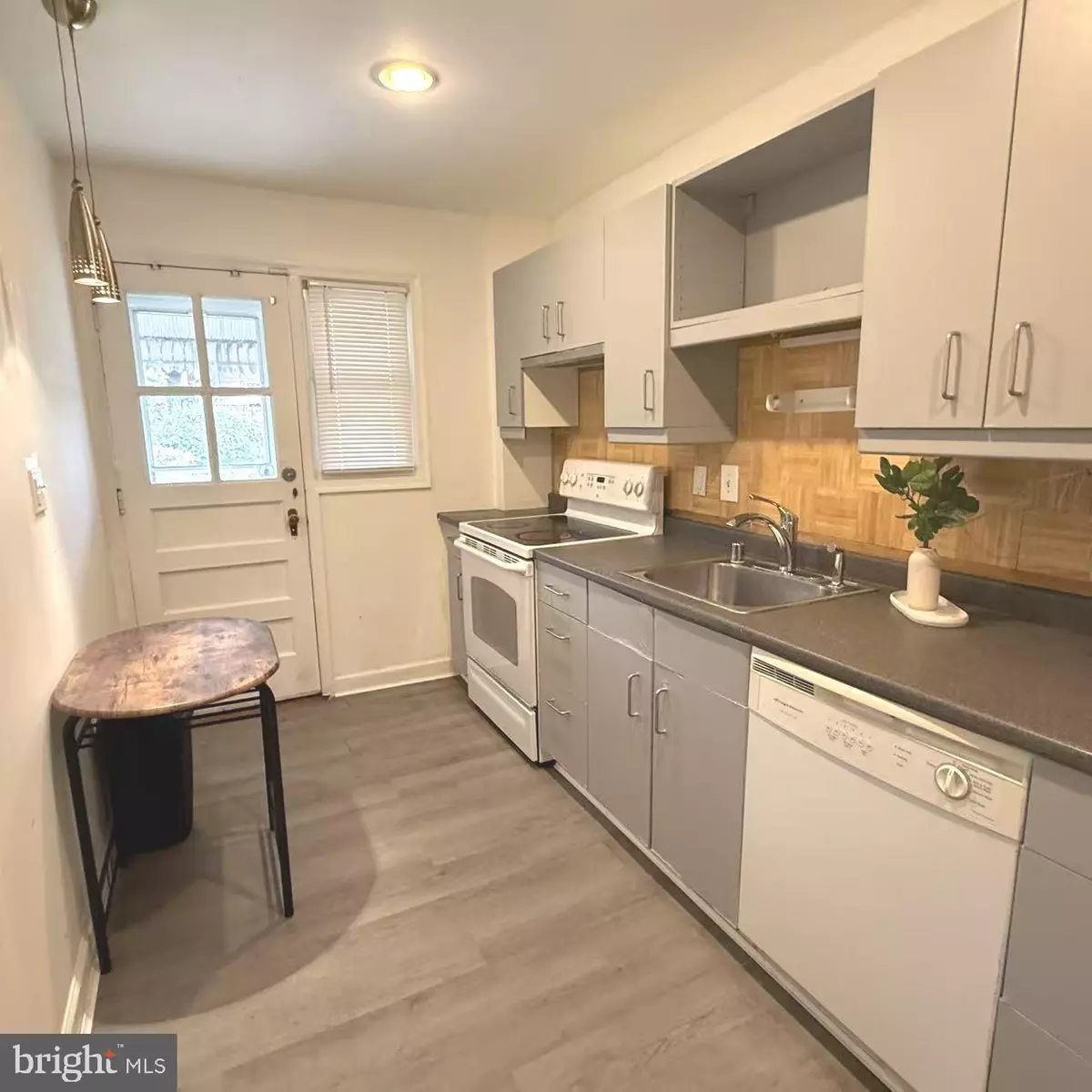 Towson, MD 21286,8324 LOCH RAVEN