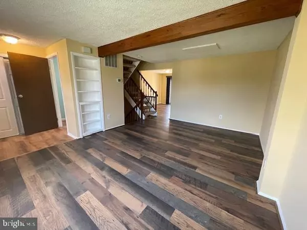 Abingdon, MD 21009,105 LONG MEADOW CT