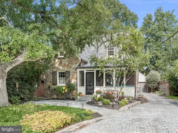 Washington, DC 20015,2833 NORTHAMPTON ST NW