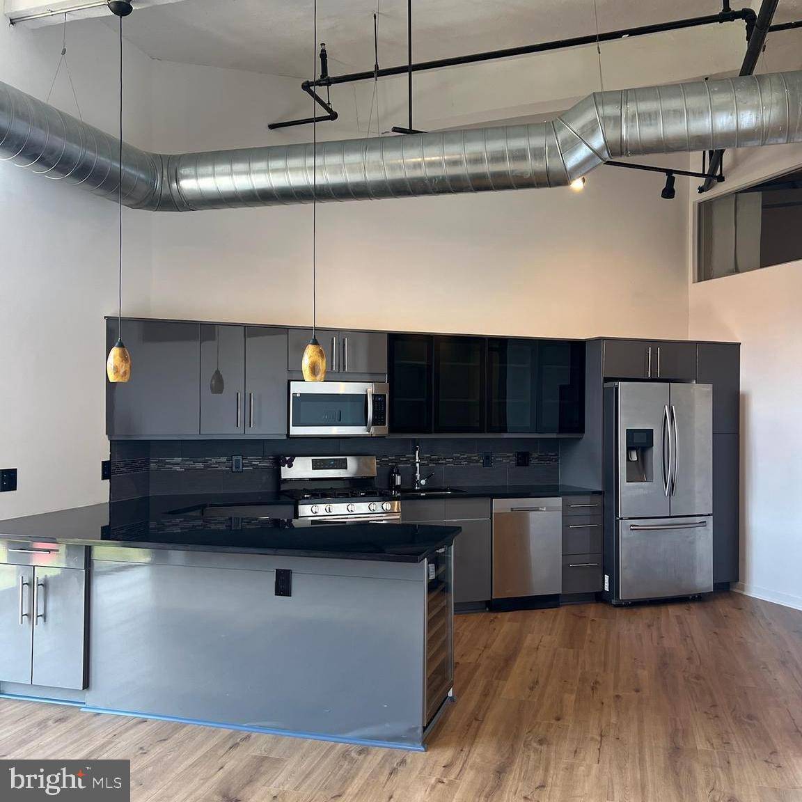 Philadelphia, PA 19123,444 N 4TH ST #817