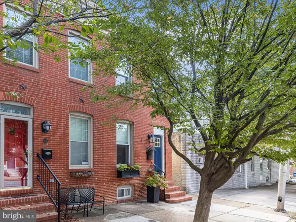 815 S CLINTON ST, Baltimore, MD 21224