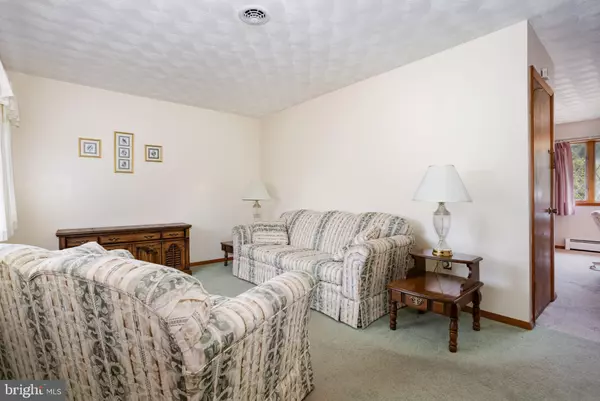 York Haven, PA 17370,720 PLEASANT DR