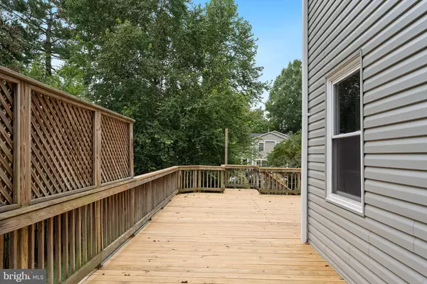Falls Church, VA 22046,7231 PINEWOOD ST