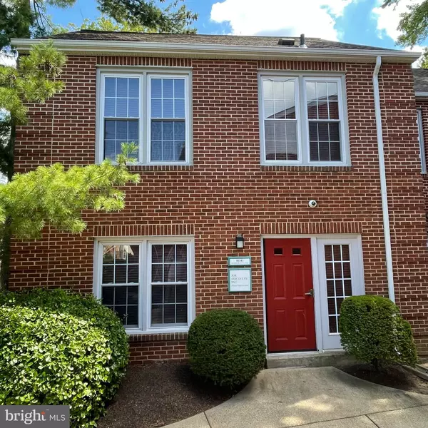 10343 DEMOCRACY LN, Fairfax, VA 22030