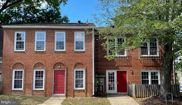 Fairfax, VA 22030,10343 DEMOCRACY LN