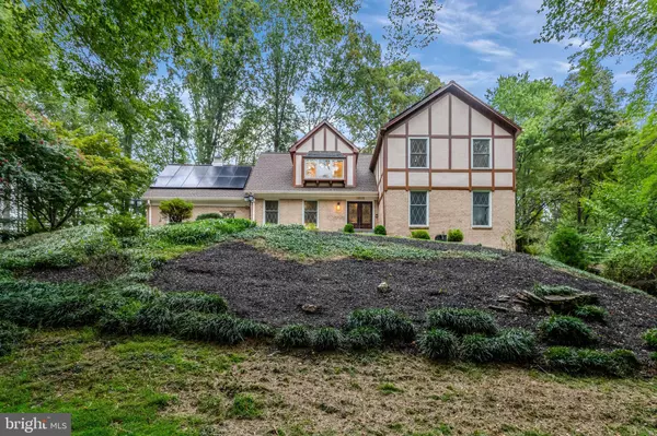 Fairfax Station, VA 22039,10510 HENDERSON RD