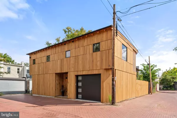 Washington, DC 20002,21 OVERBECK ALLEY NE