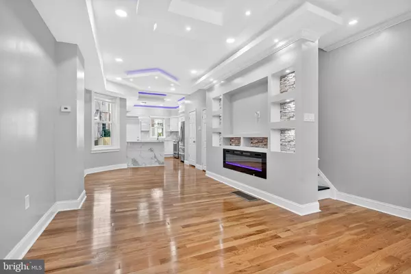 Philadelphia, PA 19142,6351 REEDLAND ST