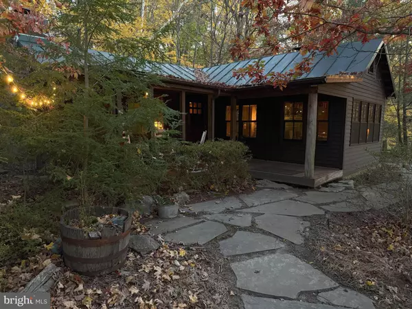 Martinsburg, WV 25404,1489 WHITINGS NECK RD