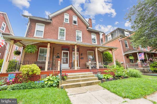 Phoenixville, PA 19460,372 2ND AVE