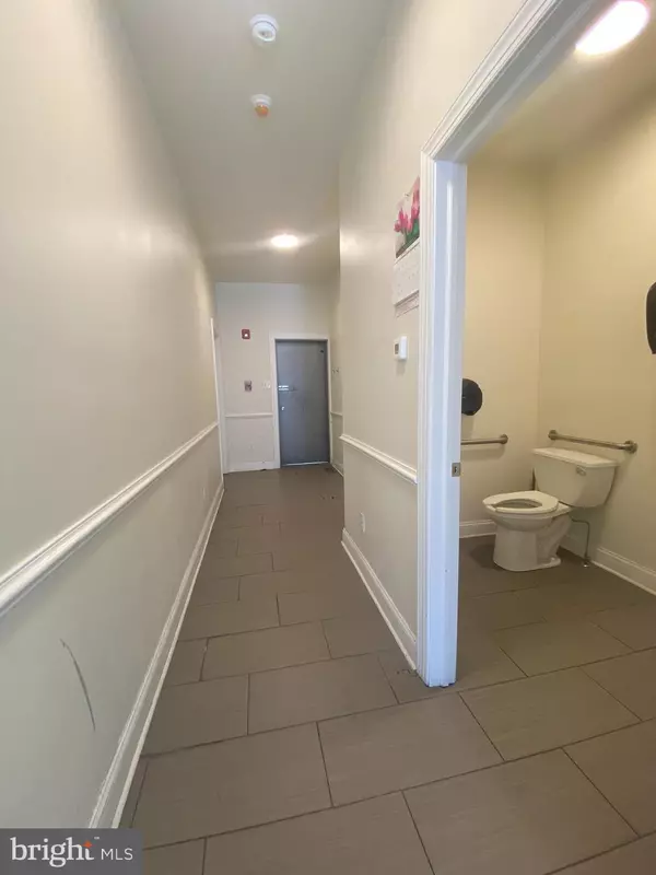 Philadelphia, PA 19104,3441 FAIRMOUNT AVE #COMMERCIAL