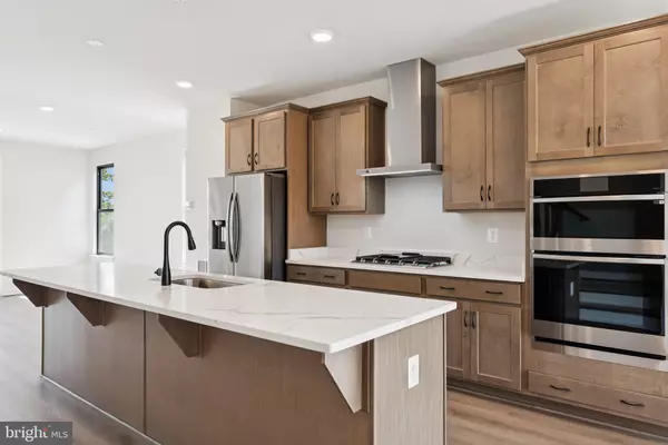 Bowie, MD 20715,5121 ROSIE OLIVER ST ST #59E