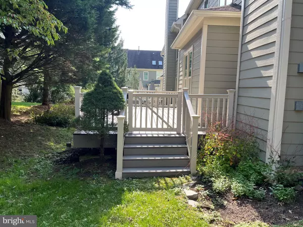 Catonsville, MD 21228,11 OLD GRANARY CT