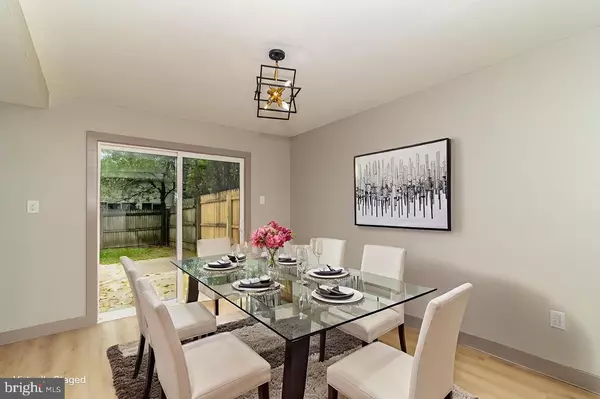 Sicklerville, NJ 08081,4 MAGNOLIA CT