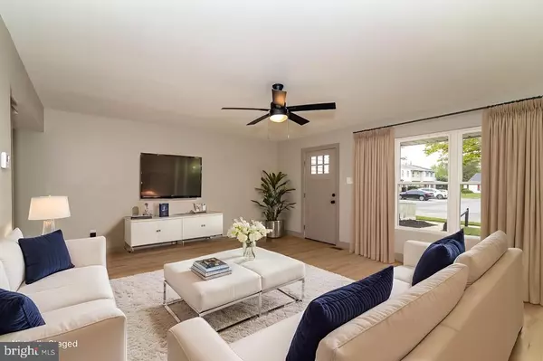 Sicklerville, NJ 08081,4 MAGNOLIA CT