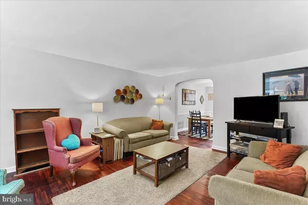 Drexel Hill, PA 19026,2431 CEDAR LN