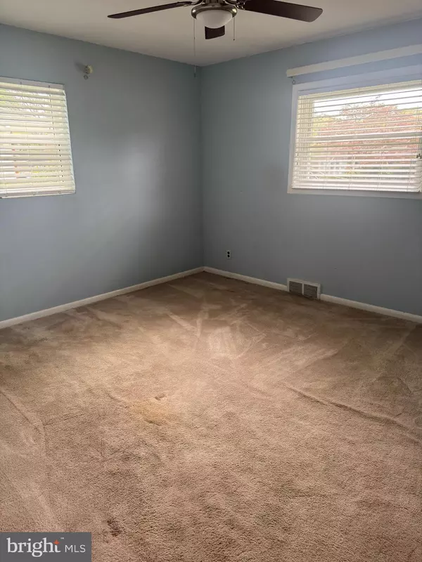 Berlin, NJ 08009,117 ELLIS AVE