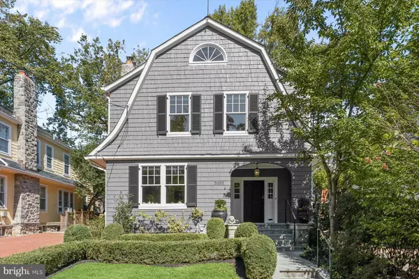 3507 WOODLEY RD NW, Washington, DC 20016