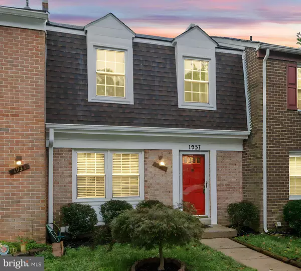 1937 MARINER LN,  Woodbridge,  VA 22192