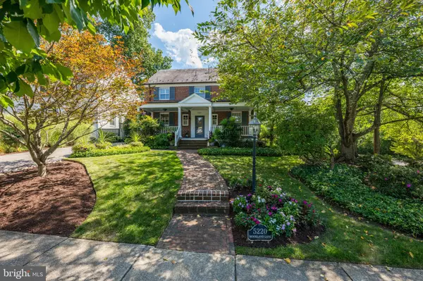 5220 MOORLAND LN,  Bethesda,  MD 20814