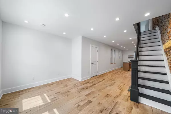 Philadelphia, PA 19145,2115 WATKINS ST