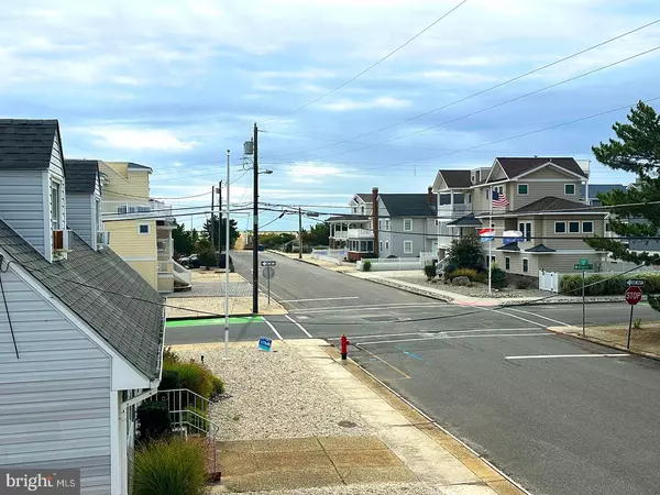 Beach Haven, NJ 08008,107 8TH ST
