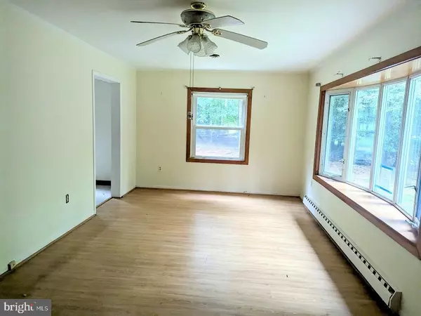St Leonard, MD 20685,5225 MACKALL RD