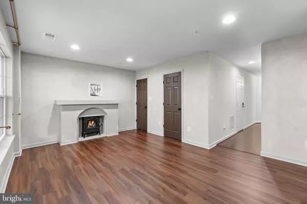 Frederick, MD 21703,5957 WHELAN LN
