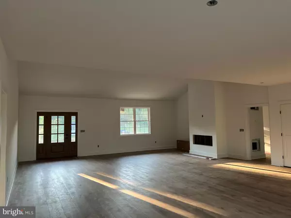 Martinsburg, WV 25403,12324 APPLE HARVEST DR