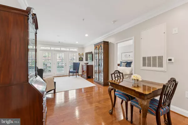Alexandria, VA 22314,1115 CAMERON ST #118