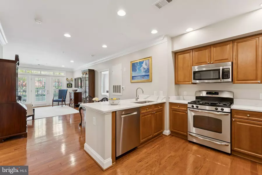 1115 CAMERON ST #118, Alexandria, VA 22314