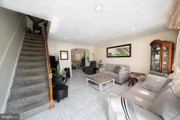 Philadelphia, PA 19149,1043 VAN KIRK ST