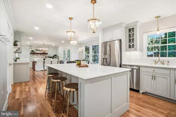 Falls Church, VA 22042,7508 MASONVILLE DR