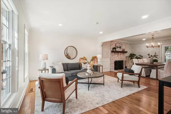 Falls Church, VA 22042,7508 MASONVILLE DR