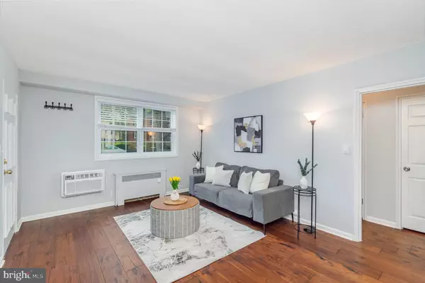 Arlington, VA 22203,4324 2ND RD N #43241