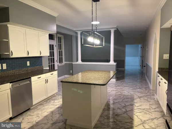 La Plata, MD 20646,9238 CRESCENT LN