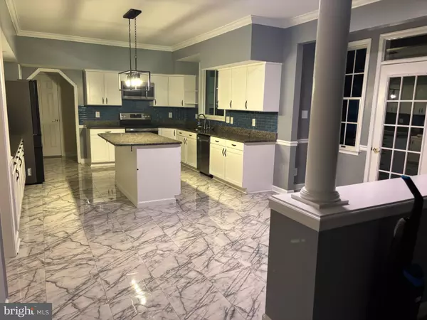 La Plata, MD 20646,9238 CRESCENT LN