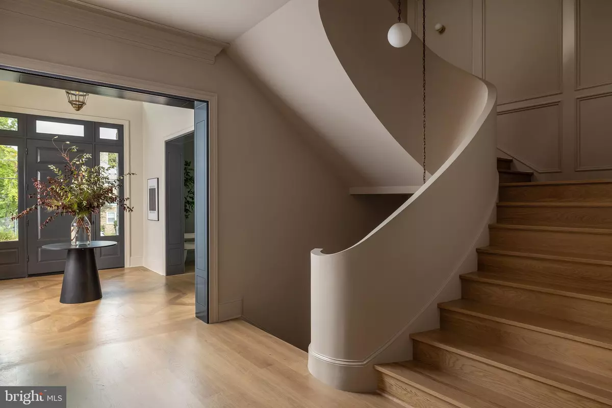 Washington, DC 20008,2934 ELLICOTT TER NW