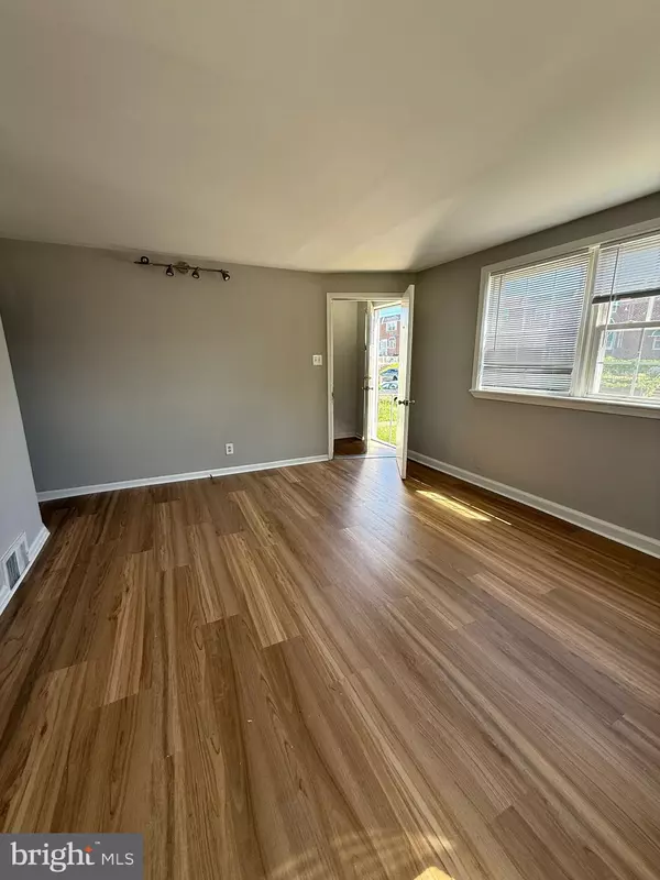 Philadelphia, PA 19149,6300 EASTWOOD ST