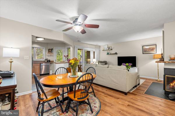 Falls Church, VA 22042,3151-J ANCHORWAY CT