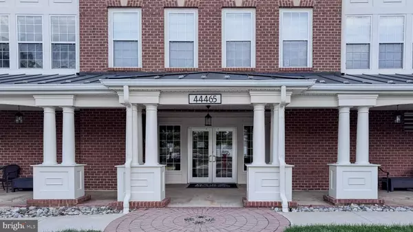 Ashburn, VA 20147,44465 CHAMBERLAIN TER #103