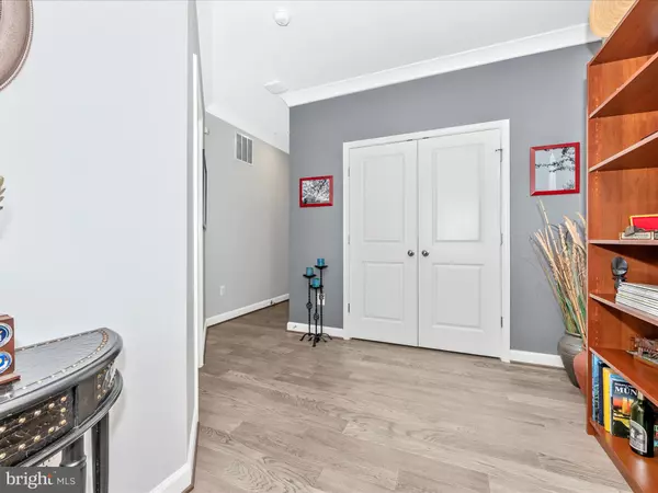 Oxon Hill, MD 20745,521 TRIGGERFISH DR