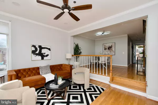 Alexandria, VA 22314,142 N UNION ST