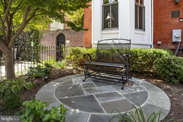 Washington, DC 20005,1530 15TH ST NW