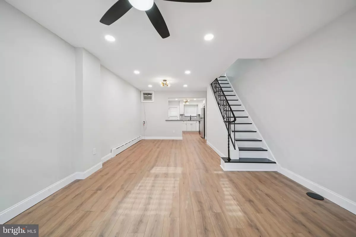 Philadelphia, PA 19145,2222 S CROSKEY ST