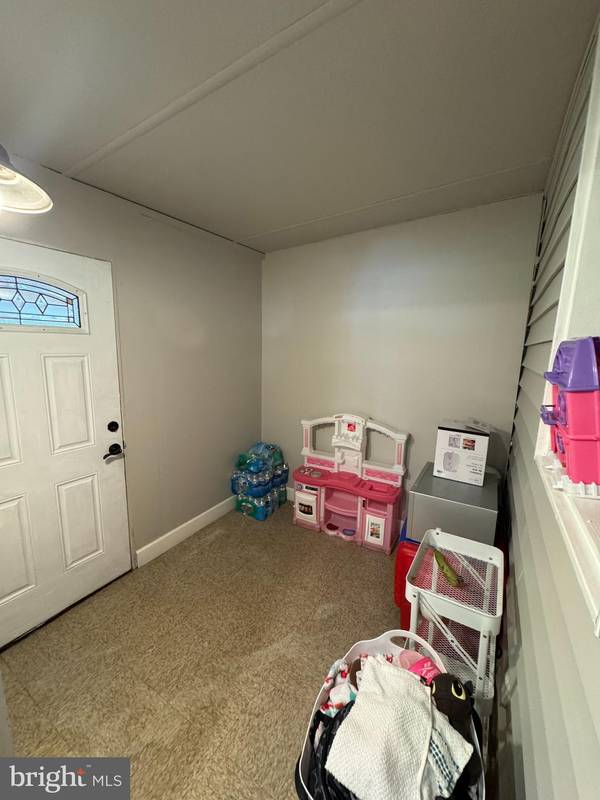 Halethorpe, MD 21227,1722 HALL AVE