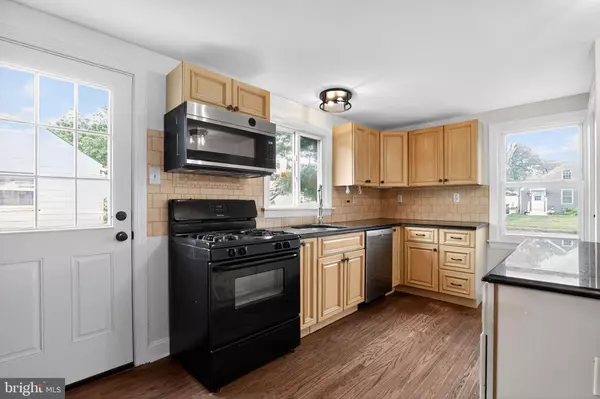 Phoenixville, PA 19460,415 VIRGINIA AVE