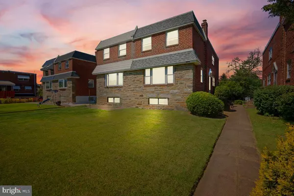 7416 REVERE ST,  Philadelphia,  PA 19152