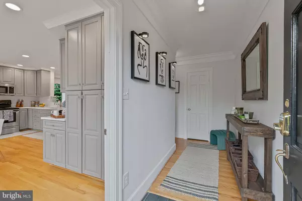 Arlington, VA 22201,1340 N LYNNBROOK DR